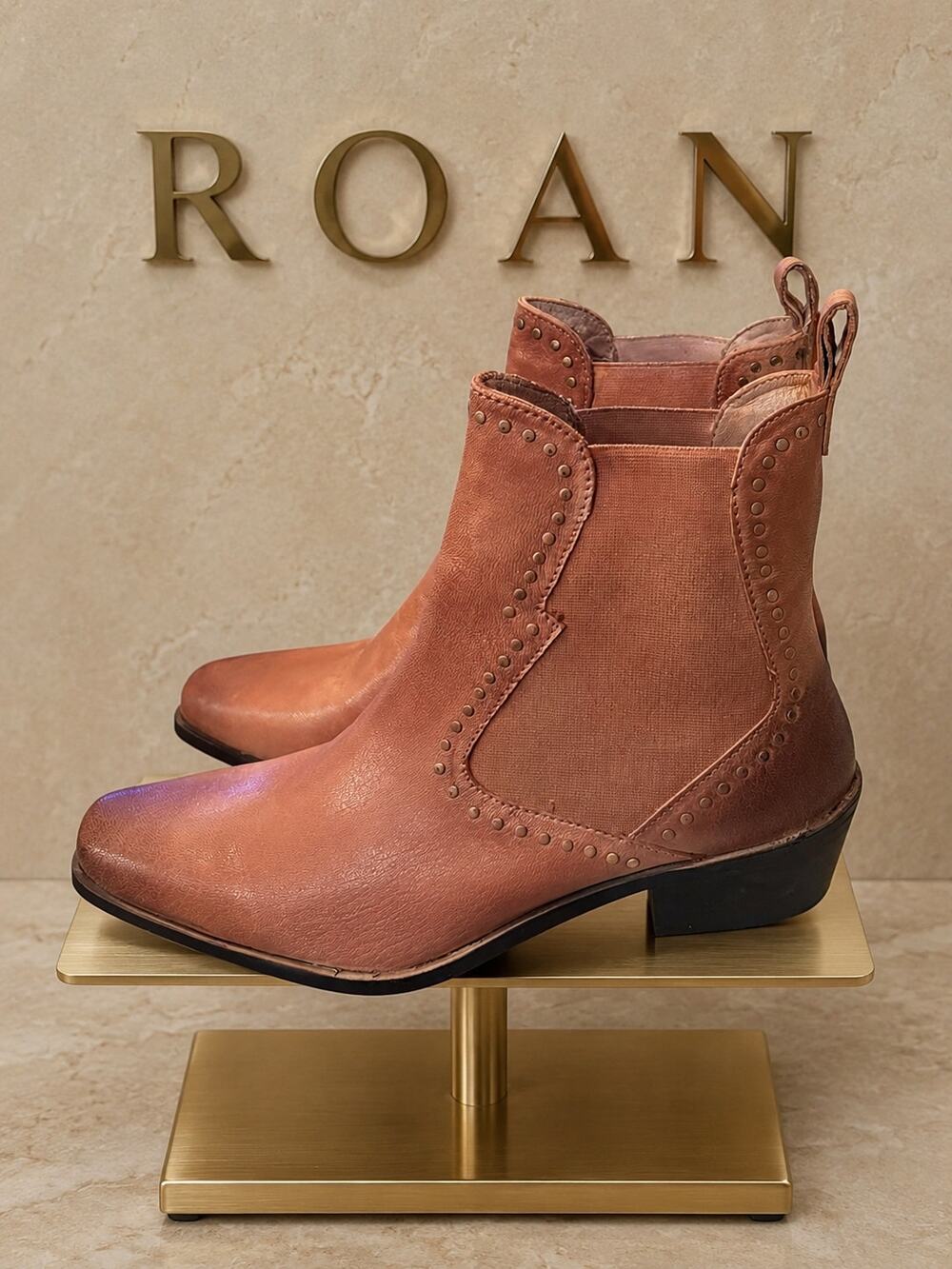 ROAN by BED STU Cliffhanger Studded Leather Chelsea Boots Brown US 9 EU 40